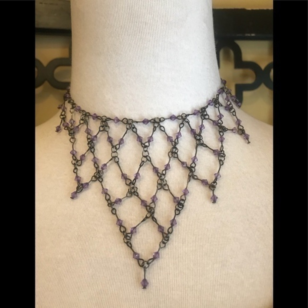 Modernist Spider Weave Purple Chocker Delicate Necklace